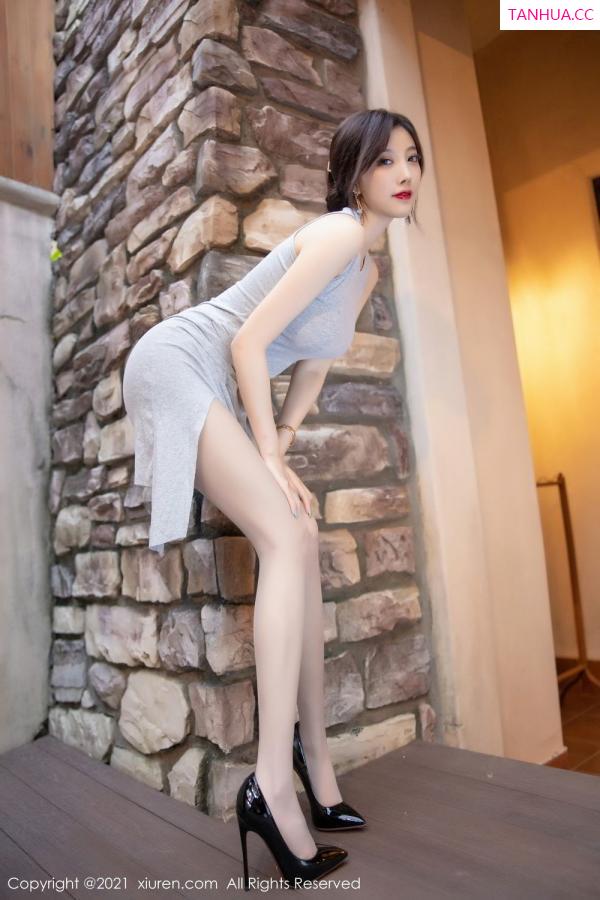 杨晨晨 sugar小甜心CC [XiuRen]高清写真图 2021.01.19 No.3022 杨晨晨sugar第34张图片
